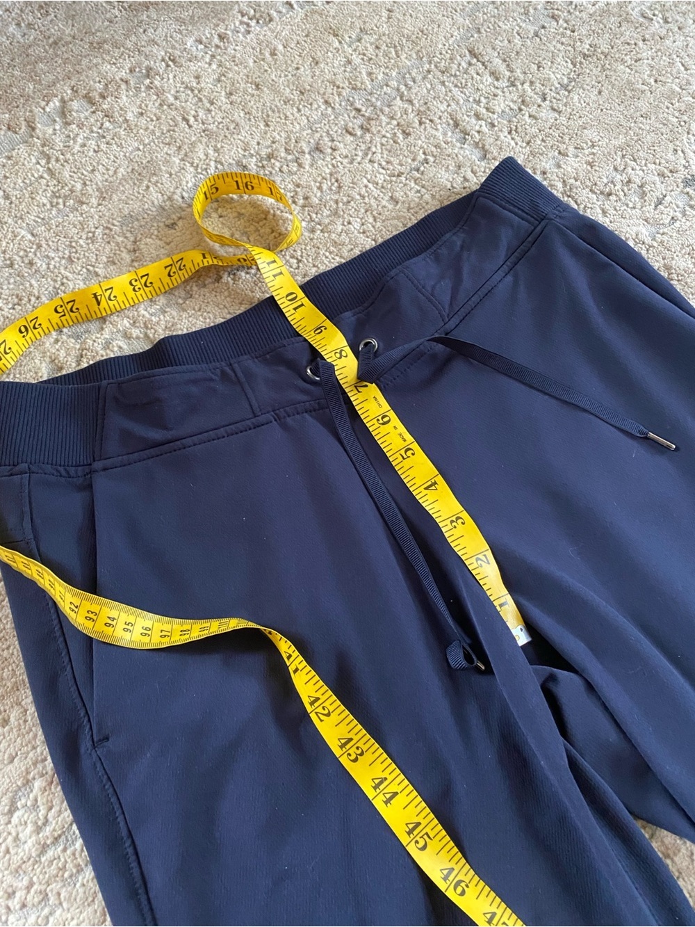 Athleta Midtown Trouser Pants Wide Leg Mid-Rise Luxe Pull-On Pant Relaxed Fit 10 - Picture 6 of 11